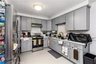 1021 W 14th, San Pedro, CA 90731 - Photo 28