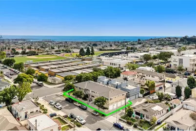1021 W 14th, San Pedro, CA 90731 - Photo 2