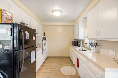 1021 W 14th, San Pedro, CA 90731 - Photo 16