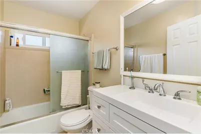 1021 W 14th, San Pedro, CA 90731 - Photo 14