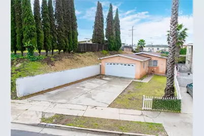 856 W 126th Street, Los Angeles, CA 90044 - Photo 1