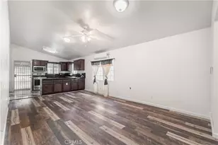 856 W 126th St, Los Angeles, CA 90044 - Photo 4