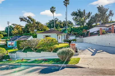 765 W 30th Street, San Pedro, CA 90731 - Photo 14