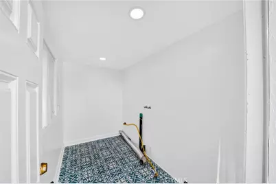 765 W 30th Street, San Pedro, CA 90731 - Photo 18