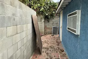 1947 Delta, Los Angeles, CA 90026 - Photo 18