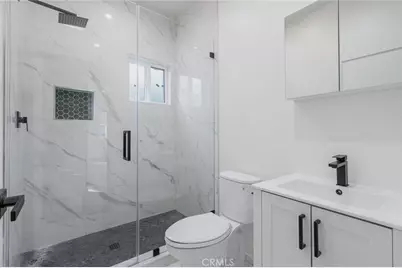 1226 S Dunsmuir, Los Angeles, CA 90019 - Photo 22