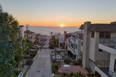 229 7th Street, Manhattan Beach, CA 90266 - Photo 32
