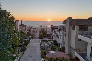229 7th St, Manhattan Beach, CA 90266 - Photo 32