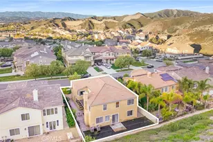 15614 Nahin, Canyon Country, CA 91387 - Photo 44