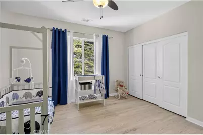 15614 Nahin, Canyon Country, CA 91387 - Photo 32