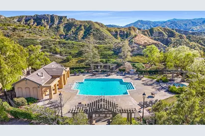 15614 Nahin, Canyon Country, CA 91387 - Photo 38