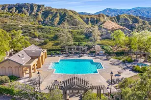 15614 Nahin, Canyon Country, CA 91387 - Photo 38