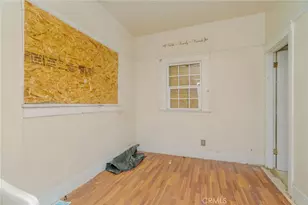 1970 S La Salle Ave, Los Angeles, CA 90018 - Photo 10