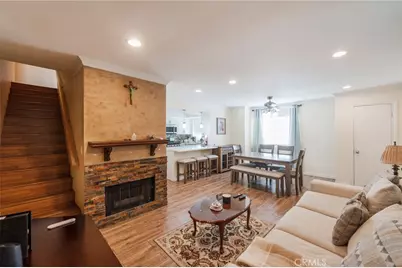 13959 Arthur Avenue #1, Paramount, CA 90723 - Photo 4