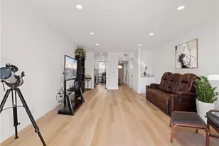 1 3rd Pl, Long Beach, CA 90802 - Photo 8