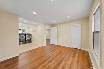 1220 E 40th Place, Los Angeles, CA 90011 - Photo 24