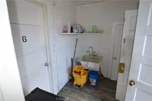 1324 Magnolia Ave, Los Angeles, CA 90006 - Photo 12