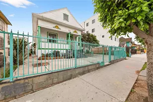 1324 Magnolia Ave, Los Angeles, CA 90006 - Photo 2