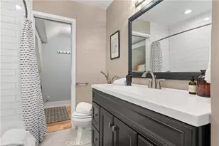 8844 Villanova Ave, Los Angeles, CA 90045 - Photo 16