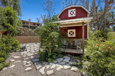 79 Dapplegray Lane, Rolling Hills Estates, CA 90274 - Photo 32