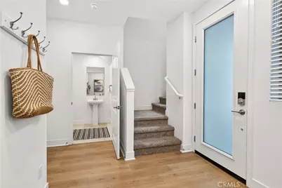 1682 W Lexington Lane, San Pedro, CA 90732 - Photo 10