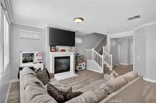 3686 W Scribner, Inglewood, CA 90305 - Photo 8