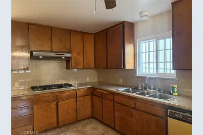 939 941 W 17th, San Pedro, CA 90731 - Photo 18