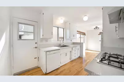 218 15th Street #C, Manhattan Beach, CA 90266 - Photo 10