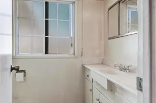 17123 S Orchard Ave, Gardena, CA 90247 - Photo 16