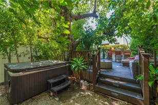 1240 N Olive Dr, West Hollywood, CA 90069 - Photo 40