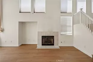 1050 Avenida Classica, Oxnard, CA 93030 - Photo 4