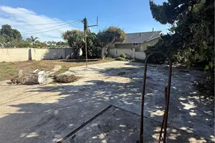 1128 W Dolores, Wilmington, CA 90744 - Photo 6