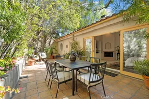 10055 Reevesbury Dr, Beverly Hills, CA 90210 - Photo 30