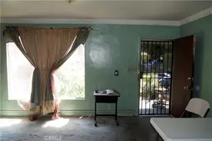 937 E 91st St, Los Angeles, CA 90002 - Photo 4