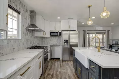 12919 S Manhattan Place, Gardena, CA 90249 - Photo 2