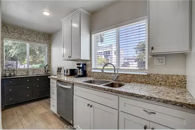 1301 S Hudson, Los Angeles, CA 90019 - Photo 12