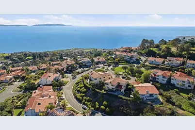 2 Avenida De Olma, Rancho Palos Verdes, CA 90275 - Photo 18