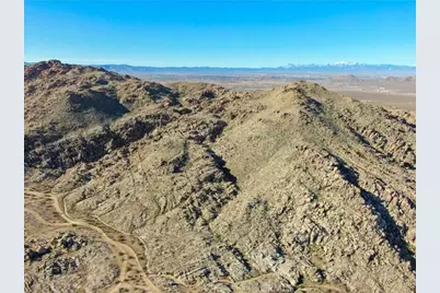 19011 Kensington Street, Apple Valley, CA 92307 - Photo 6