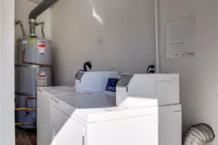 1024 Pico Blvd, Santa Monica, CA 90405 - Photo 6