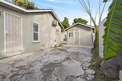 1218 E 89th, Los Angeles, CA 90002 - Photo 10