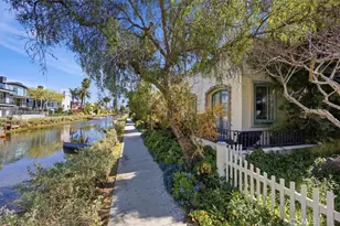 414 Carroll Canal, Venice, CA 90291 - Photo 1