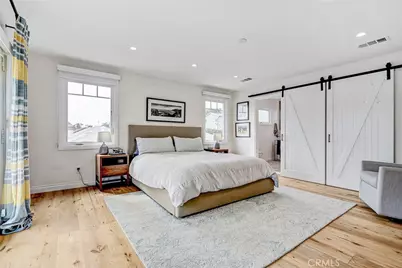 825 Center, El Segundo, CA 90245 - Photo 24