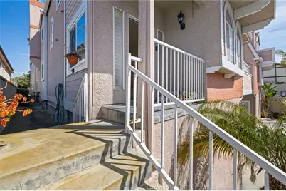 619 N Guadalupe #4, Redondo Beach, CA 90277 - Photo 1