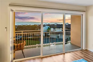 2235 W 25th St, San Pedro, CA 90732 - Photo 8