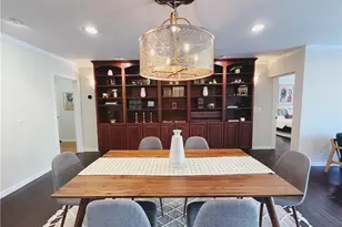 13208 Hansworth Ave, Hawthorne, CA 90250 - Photo 6