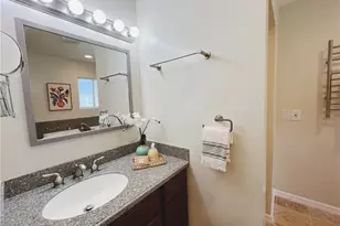 13208 Hansworth Ave, Hawthorne, CA 90250 - Photo 10