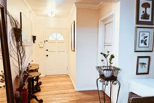 17451 Tulsa, Granada Hills, CA 91344 - Photo 2