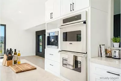 18827 Edleen Drive, Tarzana, CA 91356 - Photo 18