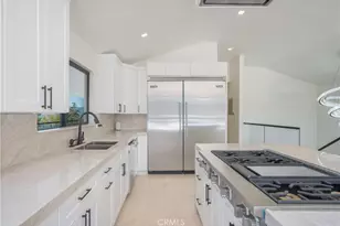18827 Edleen Dr, Tarzana, CA 91356 - Photo 56