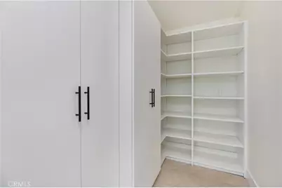 18827 Edleen Drive, Tarzana, CA 91356 - Photo 20